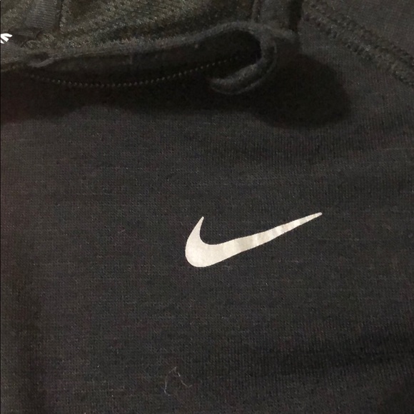 Black Nike Dri-Fit sweater - Picture 5 of 5
